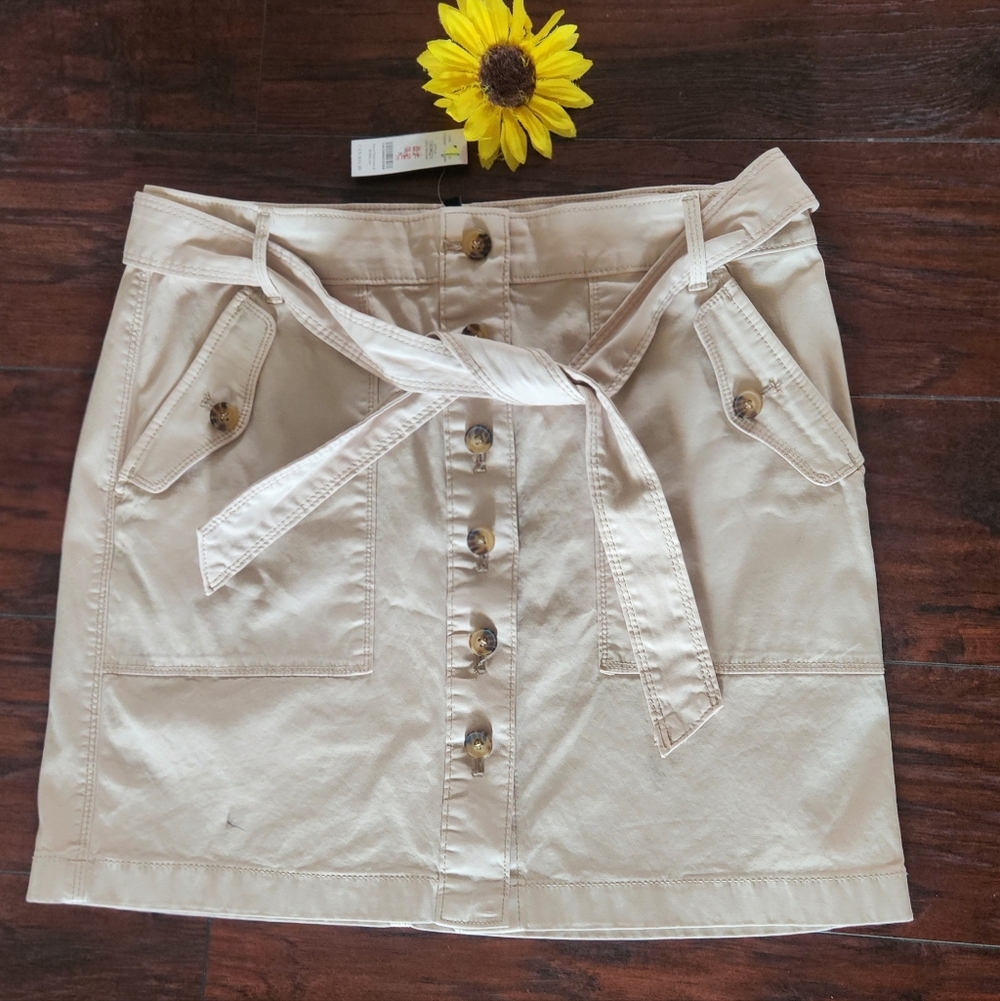 White House Black Market Utility Mini Skirt Color Biscotti NEW!! - Picture 3 of 8